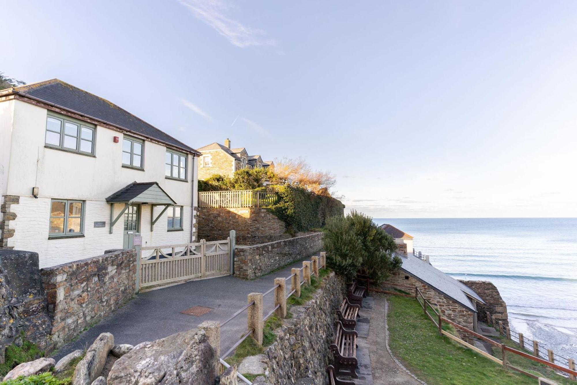 Above The Beach St Agnes  Extérieur photo